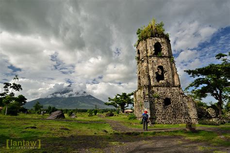 Bell Tower At Cagsawa Ruins Mt Mayon Philipppines Perfe Flickr