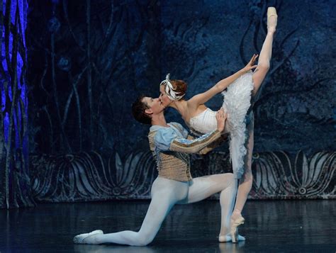 El Ballet Imperial Ruso Interpreta En Murcia El Clásico El Lago De Los