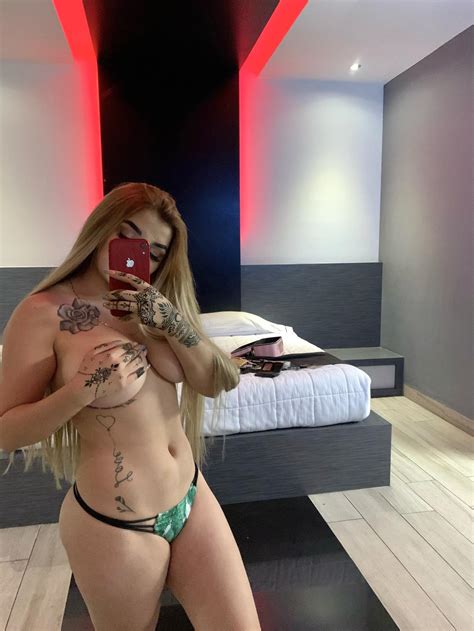 Karely Ruiz Karelyruizoficial Nude Onlyfans Leaks Photos