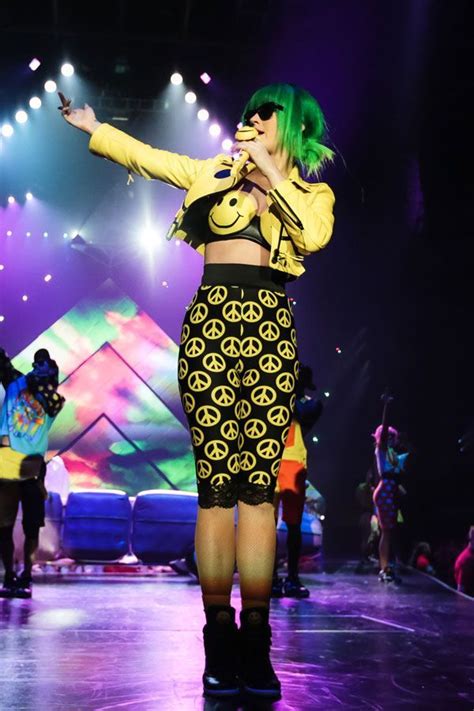 58 Of Katy Perrys Wildest Looks Katy Perry Costume Katy Perry Outfits Katy Perry Tour