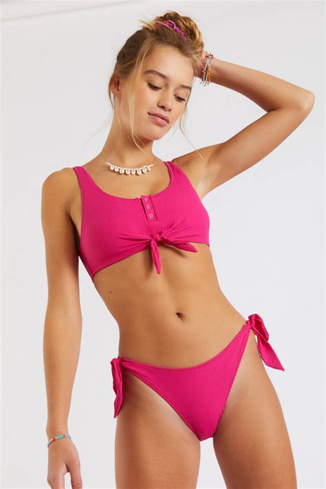 light pink bathing suit vlr eng br