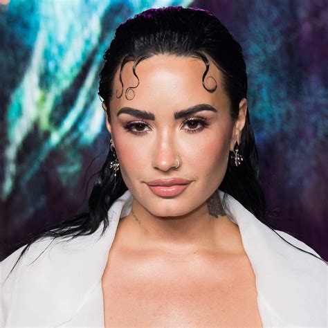 demi lovato rocks out on her new version of ‘cool for the summer