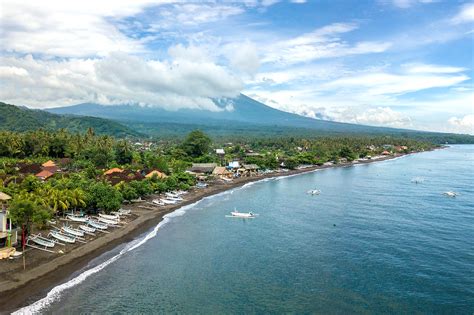 Amed Beach In Bali Everything You Need To Know About Amed Beach Go