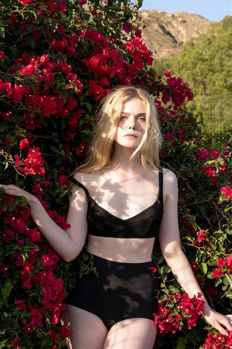 Elle Fanning Sexy In Vanity Fair September Photos Video The Fappening