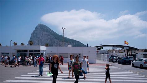 Brexit Spain Warns Of Border Chaos Ahead Of Deadline For Gibraltar