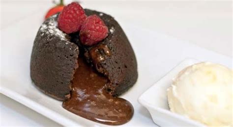 Последние твиты от gordon ramsay (@gordonramsay). Gordon Ramsay's Chocolate Fondant | Desserts, Sweet ...