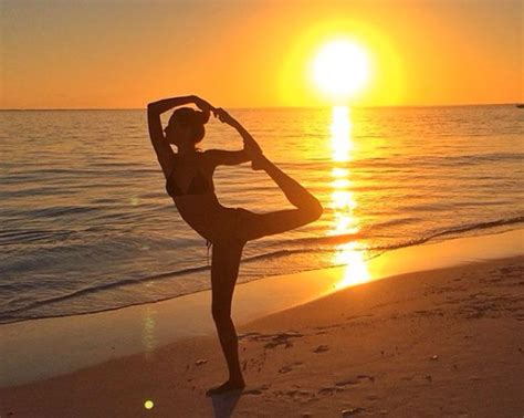 4 Celebrity Yoga Selfies That Will Make You Want To Hit The Mat Instagram Beach Summer