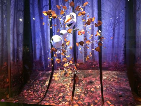 Download PHOTOS: A Photo Tour of Saks Fifth Avenue's "Frozen 2 ...