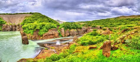 Gullfoss Wasserfall In Der Schlucht Von Hvita Fluss Island Stockfoto