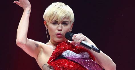 Produtora Da Turnê Bangerz Anuncia Shows De Miley Cyrus No Brasil