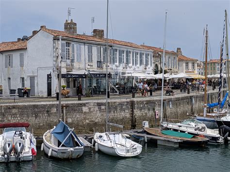 Accommodation On Ile De Ré Off The French Atlantic Coast Mary Annes