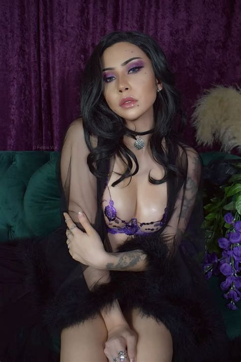 Contemporary Yennefer Boudoir Cosplay From The Witcher By Felicia Vox