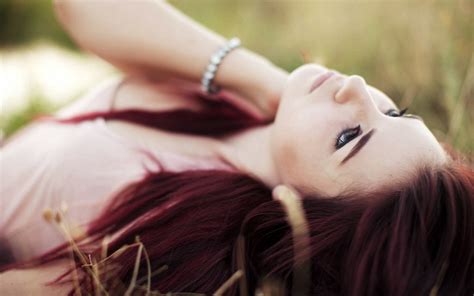 brunette girl face lie down 91644 2560x1600 neelesh mishra flickr