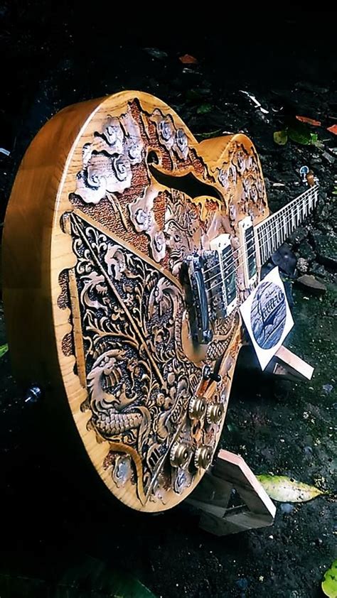 Indonesian Carved Guitars Guitare Guitare Electrique Guitariste