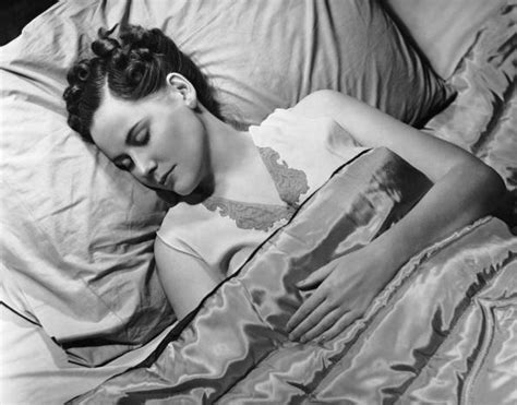 Interrupted Sleep Affects Mood Worse Than Delayed Bedtimes Youth Health Magzine
