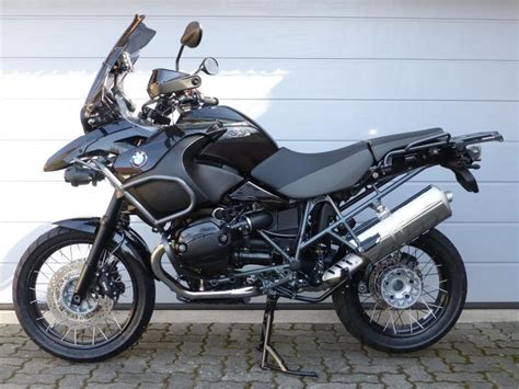 Triple black is traditionally the last model year before changes are made. BMW BMW R1200GS Adventure Triple Black - Moto.ZombDrive.COM