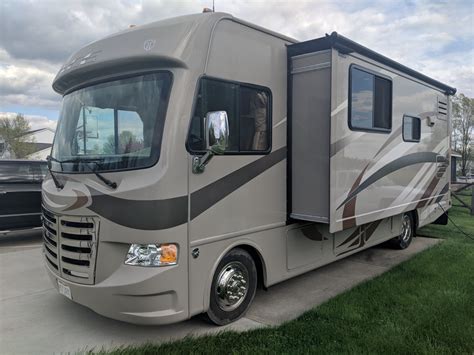 Photos 2014 Thor Motor Coach Ace Class A Rental In Maumee Oh
