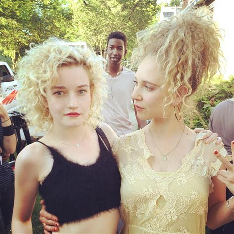Julia Garner Nude And Sexy 22 Photos Thefappening
