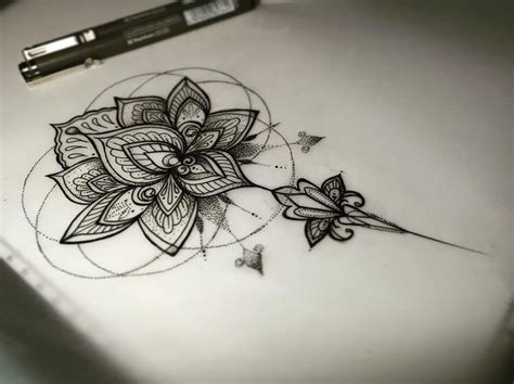 Flower Drawings Ideas Black Mandala Flower Tattoo On Forearm 花のタトゥー