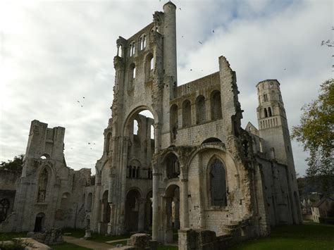 Jumièges Abbey Ruins Plutogno Flickr