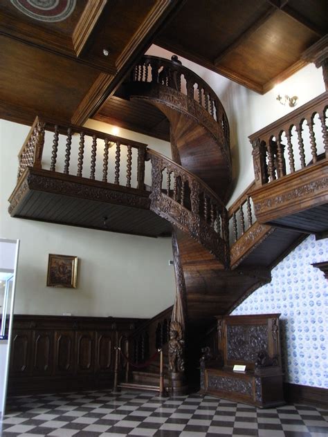 Beautiful Wood Carved Spiral Staircase Лестница Интерьер