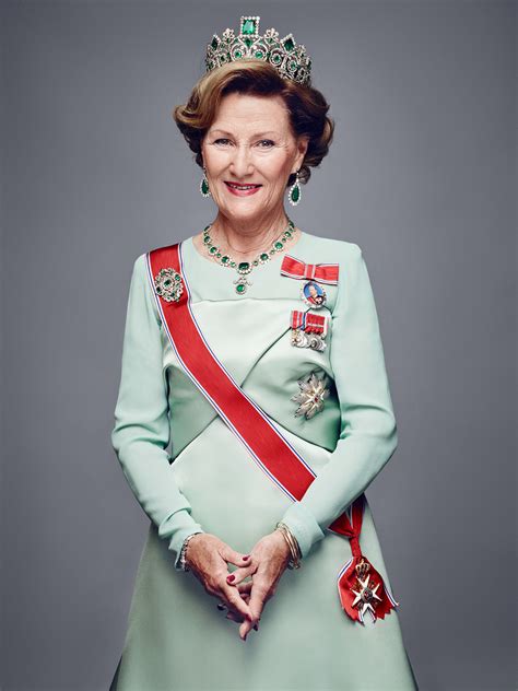 Juli 1937 som sonja haraldsen i oslo) er norges dronning. Dronning Sonja - kongehuset.no