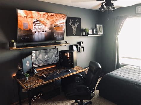 10 gaming setup in bedroom