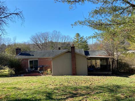 862 Field Dr, Blacksburg, VA 24060 | Trulia