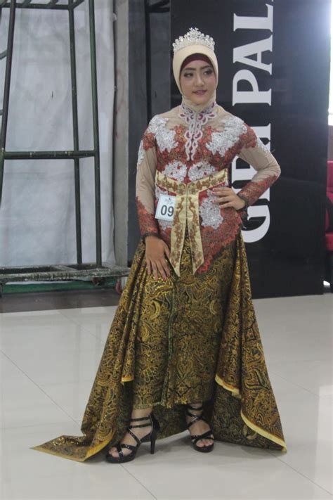 Download lagu ria busana mars 8.44mb dan streaming kumpulan lagu ria busana mars 8.44mb mp3 terbaru di metrolagu dan nikmati, video klip ria hasil diatas adalah hasil pencarian dari anda ria busana mars mp3 dan menurut kami yang paling cocok adalah ria busana mars. FASHION SHOW @lippoplazasidoarjo Rias: Raka EO Busana ...
