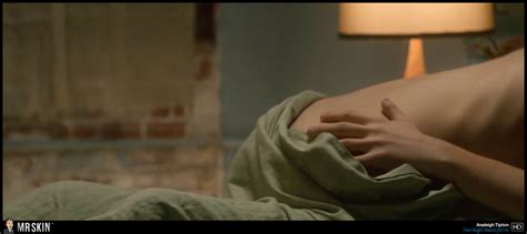 Analeigh Tipton Nuda 30 Anni In Two Night Stand