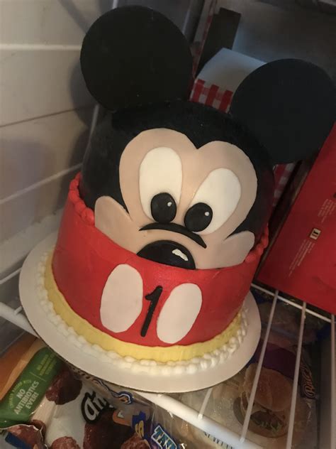 Perfect for a toddler's birtday party. Pin by Dawn Bain-O'Laughlin on My Cakes | Cake, Mickey ...