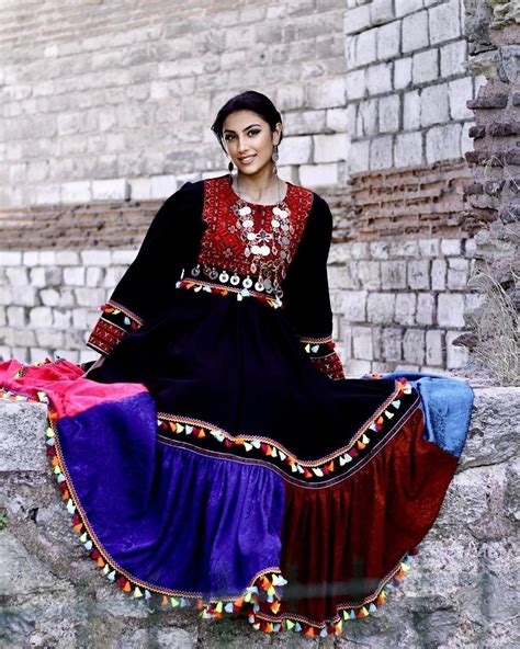 Pin By Baktash Abdullah On Afghan Dress Afghan Dresses Fashion Afghan