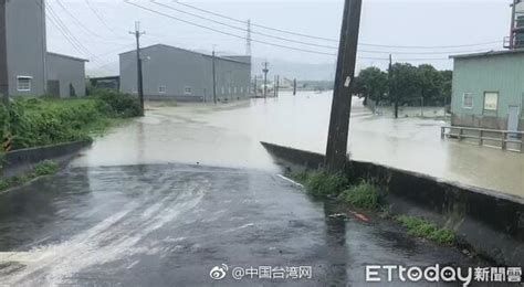 中華民國第15任總統 president of the republic of china (taiwan). 日本被淹蔡英文第一时间掏钱 台湾被淹却神隐|蔡英文|淹水|赖清德_新浪新闻