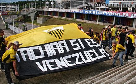 Equipo de la primera división del fútbol profesional venezolano, fundado 1974 con sede en san cristóbal, estado tachira. El Deportivo Táchira se proclama Campeón del fútbol ...