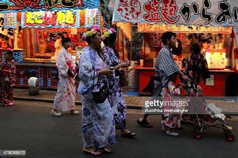 Yukata Festival In Himeji Photos And Premium High Res Pictures Getty