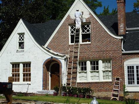 How To Paint the Exterior of a Brick House