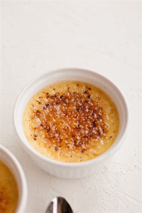 Classic french lavender crème brulee. Classic Creme Brulee Recipe - Beautiful Life and Home