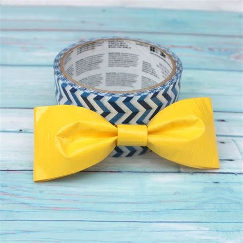 How To Make Duct Tape Ribbons And Bows Duct Tape Crafts Christmas