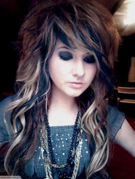 Over the past years, the type of emo hairstyles that people wear has changed tremendously. 15 Collection of Long Emo Hairstyles