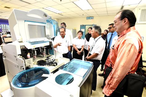It has grown from the portfolio of a single product to 4 products. MLNG gifts more medical equipment to Bintulu Hospital ...