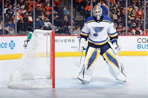 Blues goalie Jordan Binnington opens up after finally getting back in