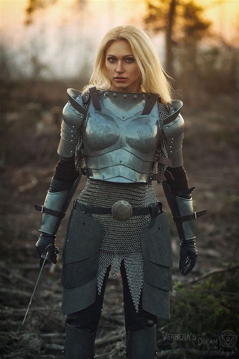 Jeanne Darc 20 Photos Vk Female Armor Female Knight Warrior Girl