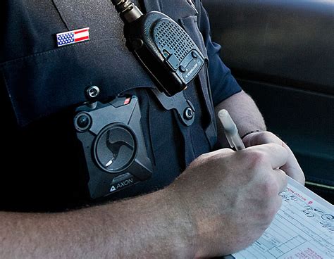Court Rules Nypd Body Camera Footage Belongs In The Public Record Metro Us