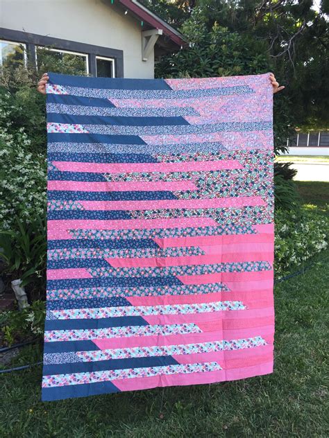 Made A Jelly Roll Race Quilt Top Using The Msqc Tutorial Jenny Said To