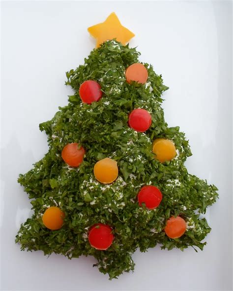 —rick pascocello, new york, new york i used cheddar and cheddar jack and red and green seedless grapes. Happier Than A Pig In Mud: How to Make a Christmas Tree ...