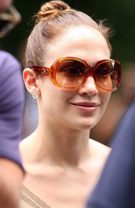 Jennifer Lopez Butterfly Sunglasses Jennifer Lopez Looks Stylebistro