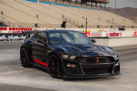 Shelby Cobra Mustang 2022 Red