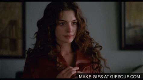 Love & other drugs (original title). GIF love and other drugs - animated GIF on GIFER