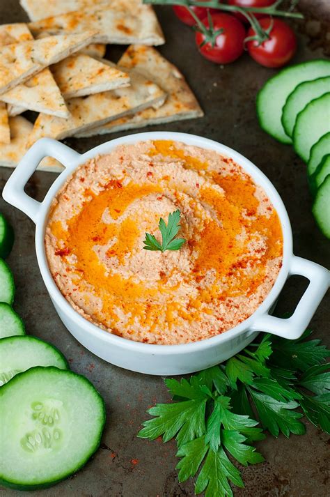 Roasted Red Pepper Hummus Peas And Crayons