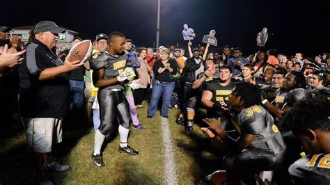 Bunn Brings ‘mayberry To 2aa Football State Championship Raleigh